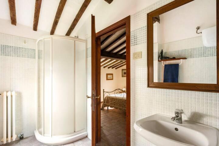 Podere Il Caggio Rooms Сан-Джиміньяно Екстер'єр фото